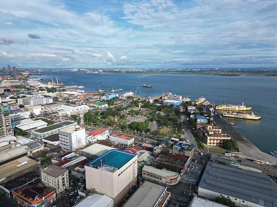 Aerial view of Fort San Pedro, Plaza Independencia and the Mactan Channel in Cebu City